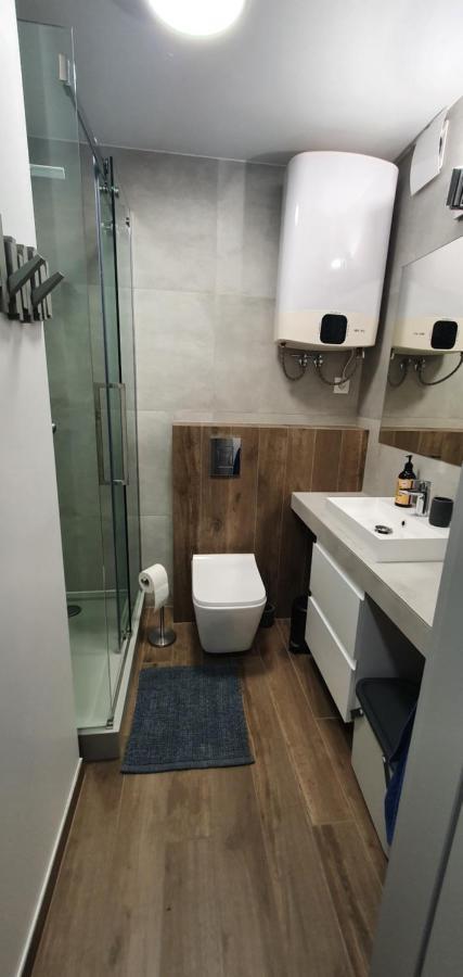 カトヴィツェApartament 710アパートメント エクステリア 写真